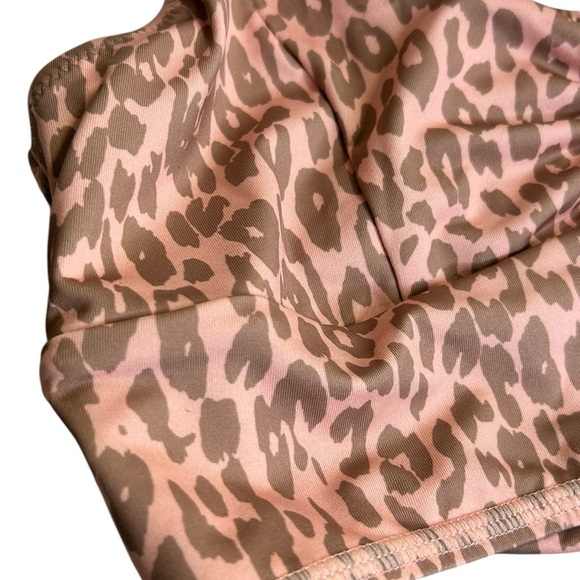 New Spell and The Gypsy Collective Wild Thing Active Crop Sports Bra Size Medium - Picture 4 of 6